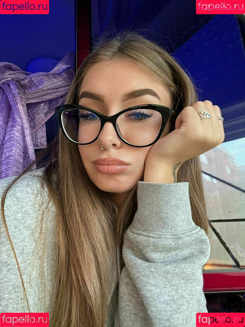 eli.esposito Onlyfans Photo Gallery 