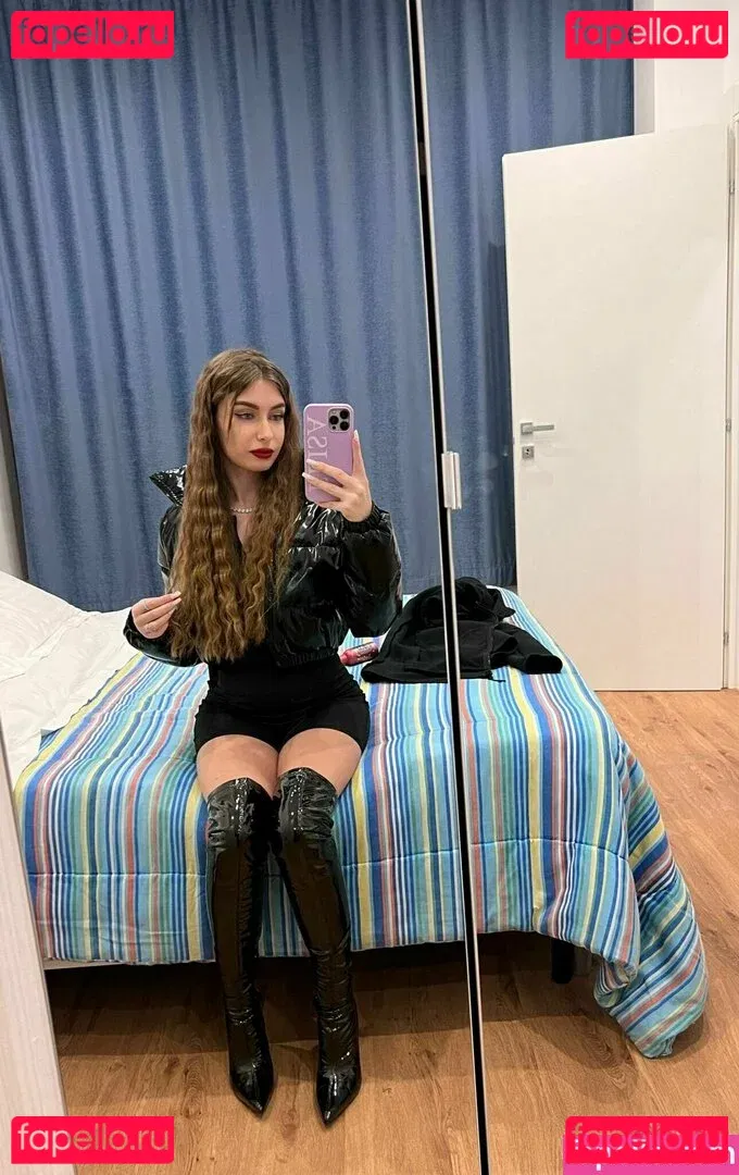 eli.esposito Onlyfans Photo Gallery 