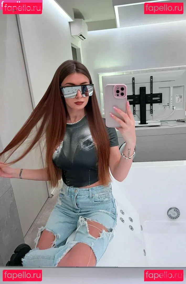 eli.esposito Onlyfans Photo Gallery 