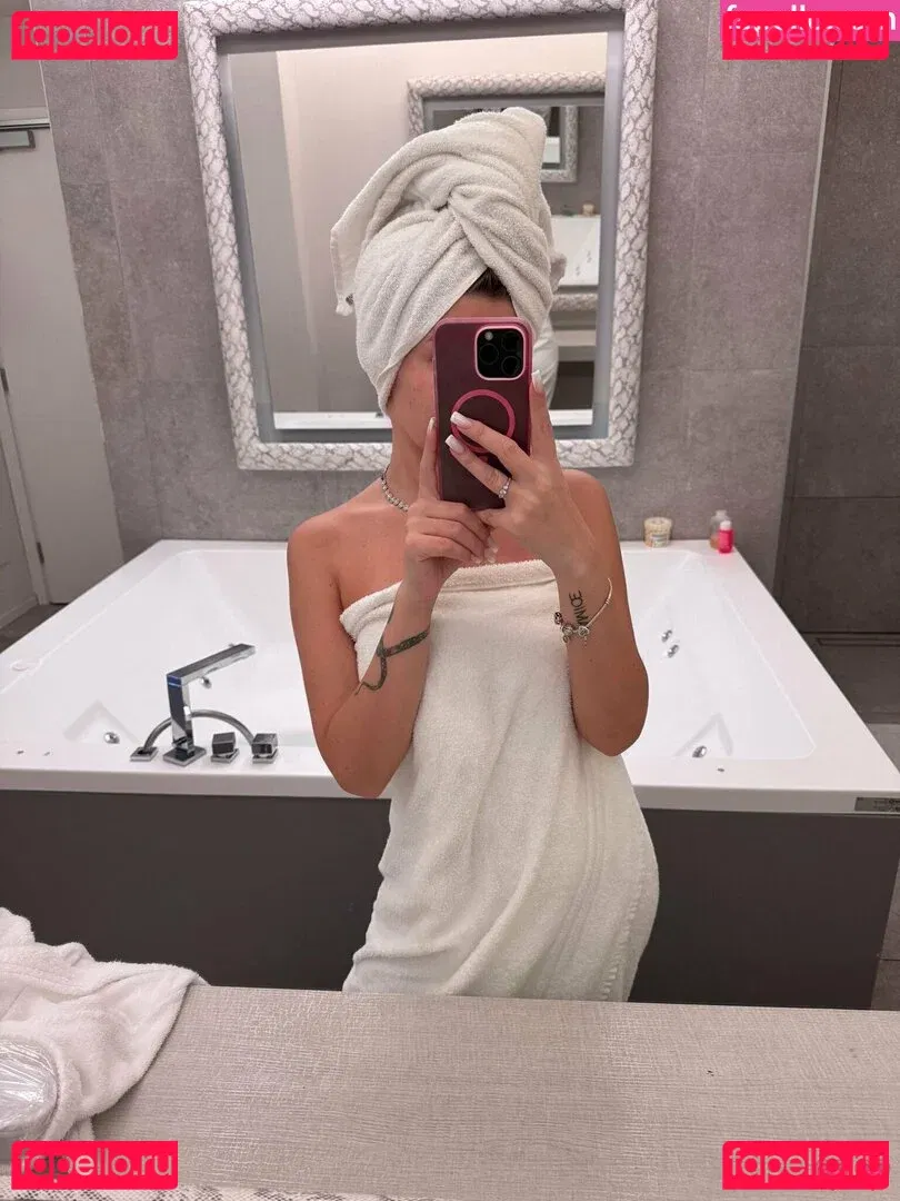 eli.esposito Onlyfans Photo Gallery 