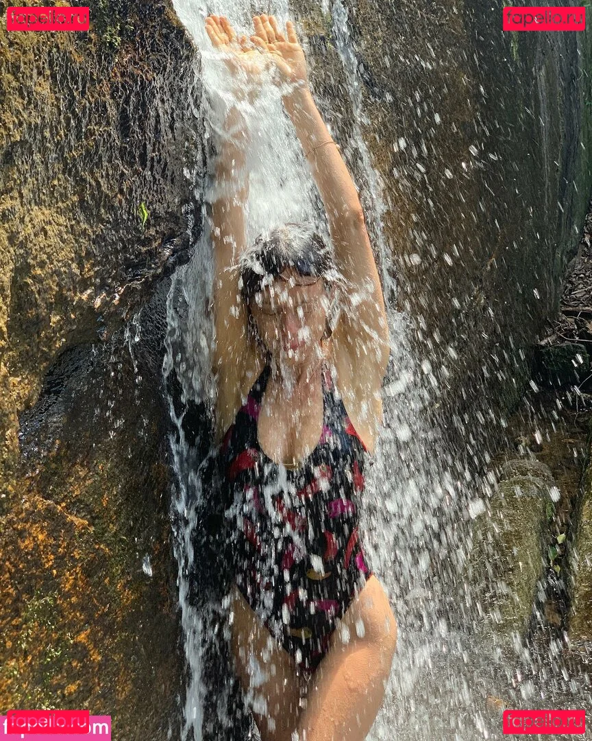 Mariana Ximenes Onlyfans Photo Gallery 