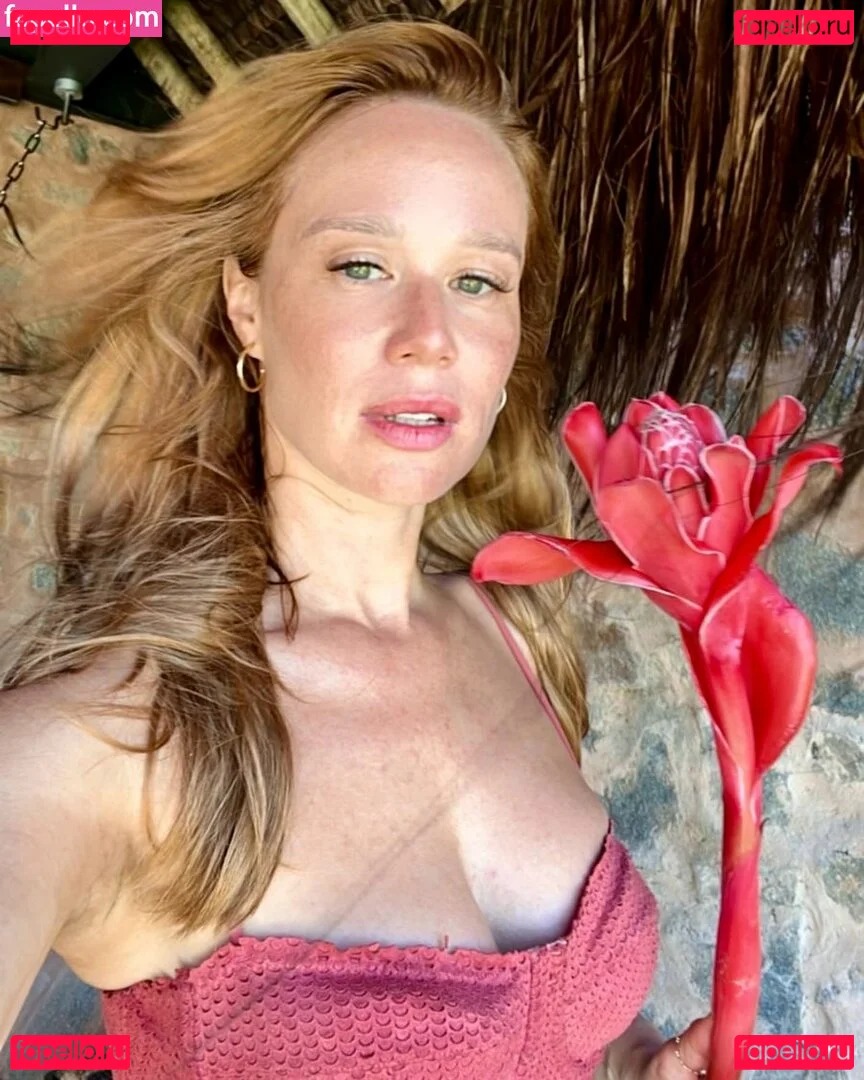 Mariana Ximenes Onlyfans Photo Gallery 