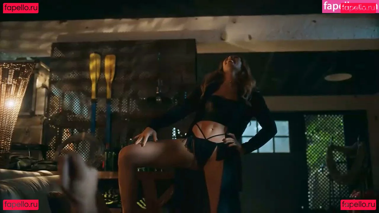 Mariana Ximenes Onlyfans Photo Gallery 