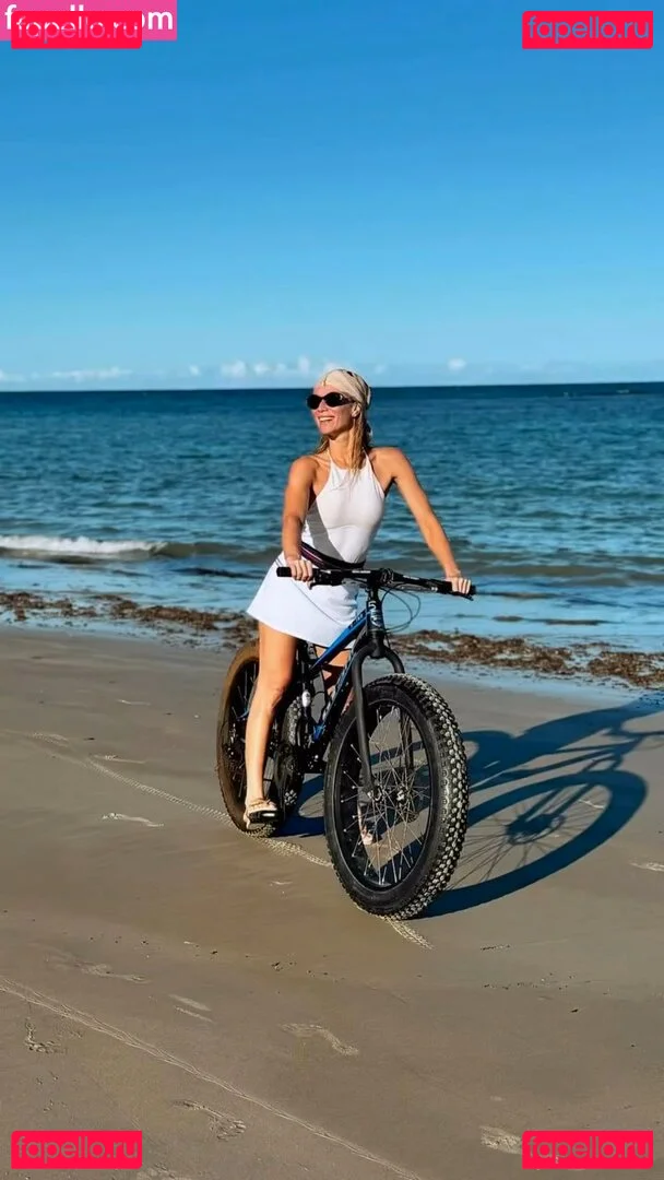 Mariana Ximenes Onlyfans Photo Gallery 