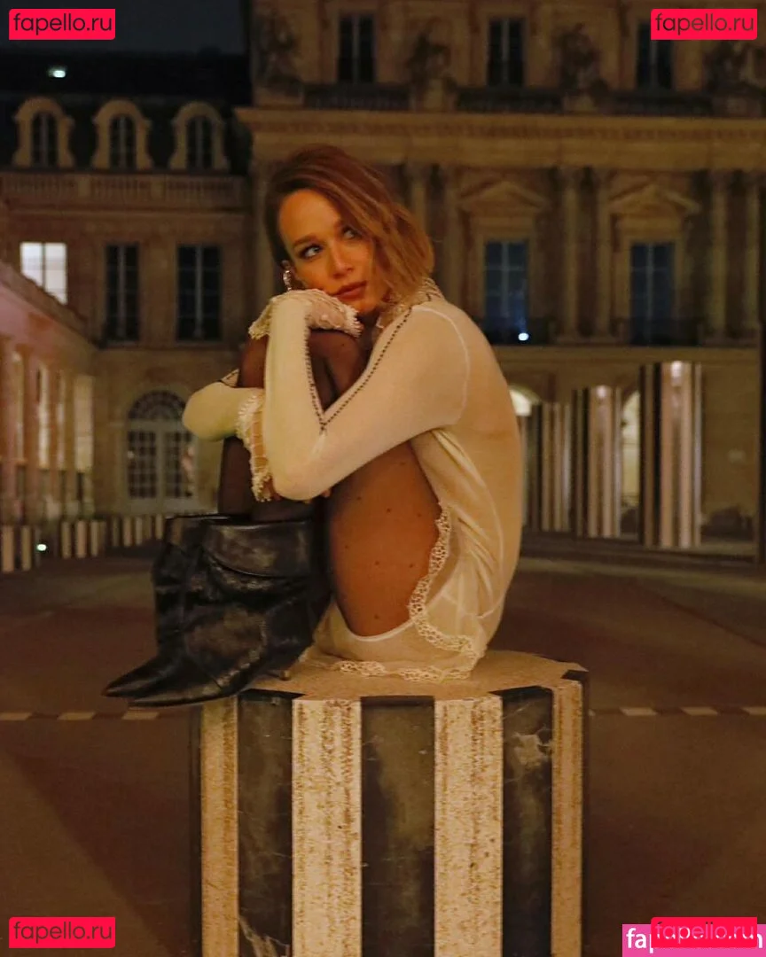 Mariana Ximenes Onlyfans Photo Gallery 