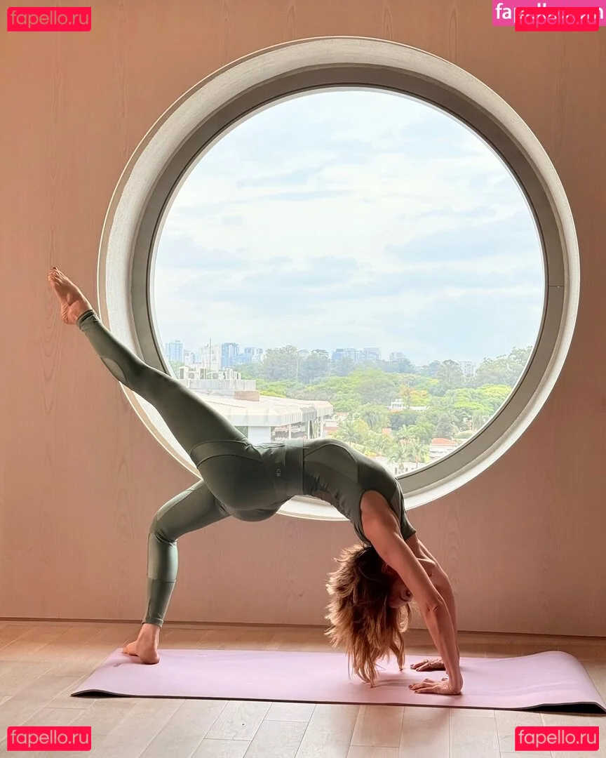 Mariana Ximenes Onlyfans Photo Gallery 