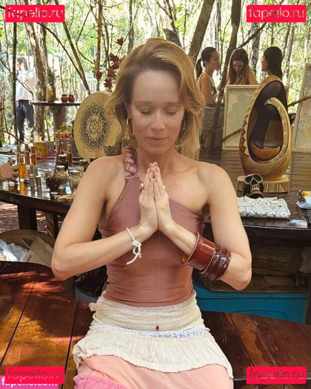 Mariana Ximenes Onlyfans Photo Gallery 