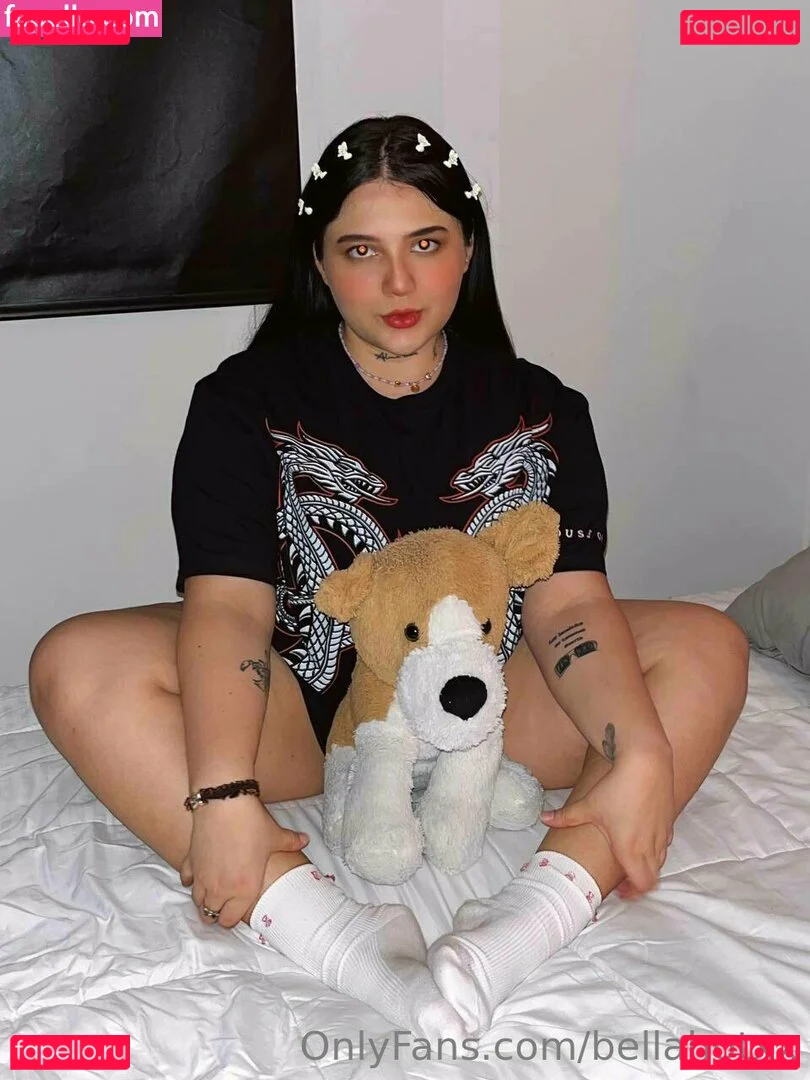 bellahotxx Onlyfans Photo Gallery 