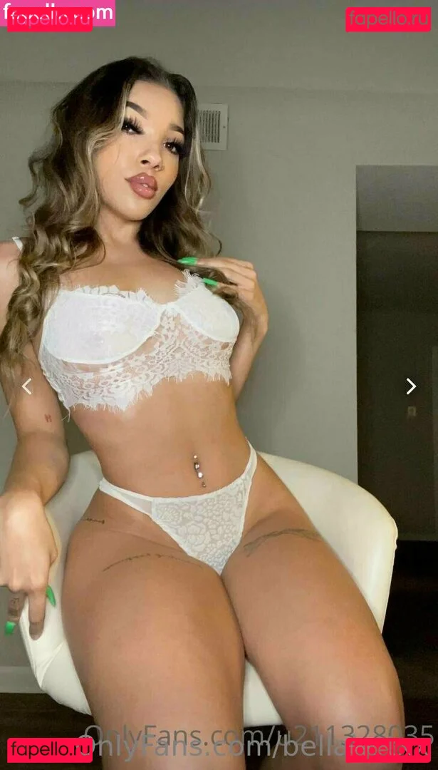 bellahotxx Onlyfans Photo Gallery 