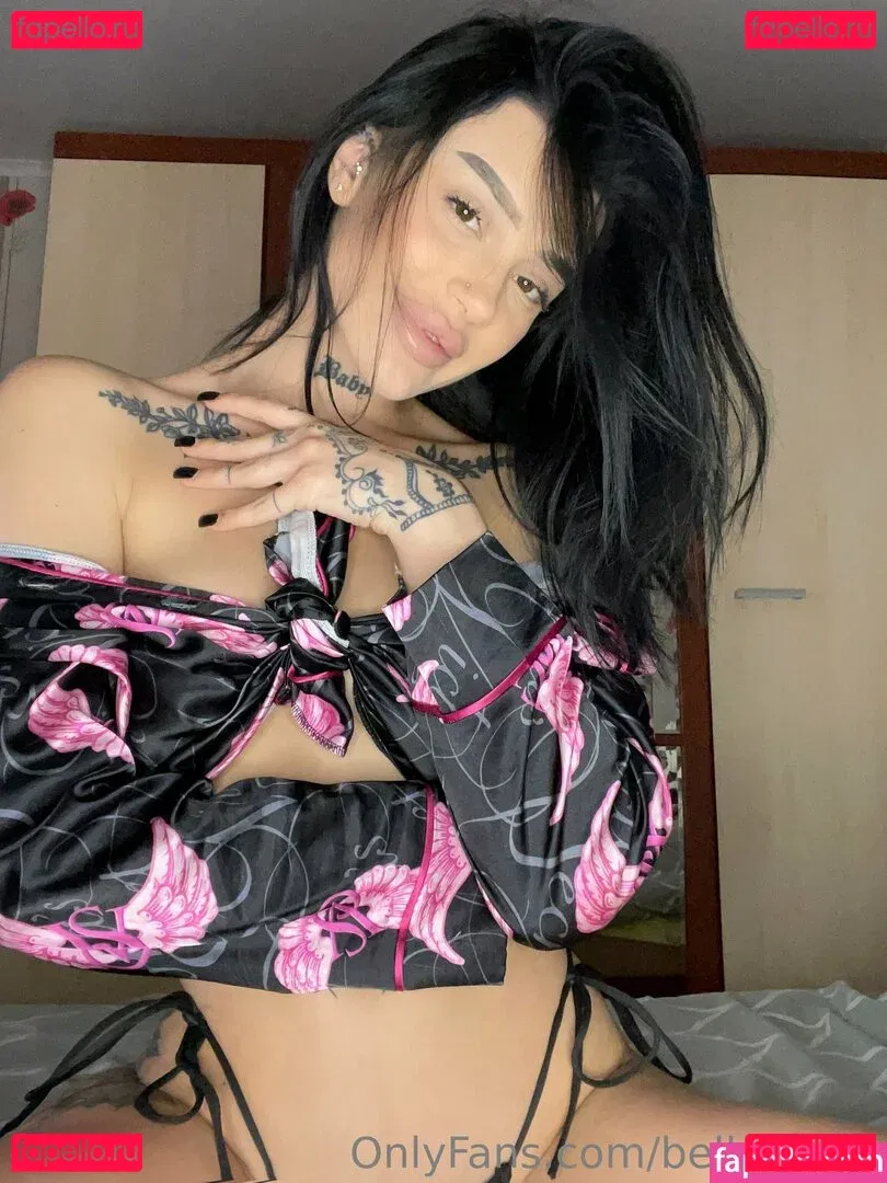 bellahotxx Onlyfans Photo Gallery 