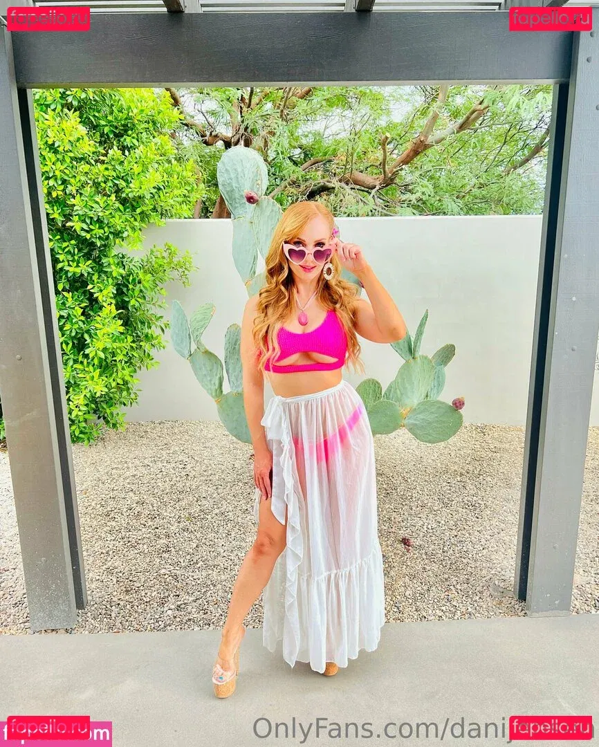 danijensen Onlyfans Photo Gallery 