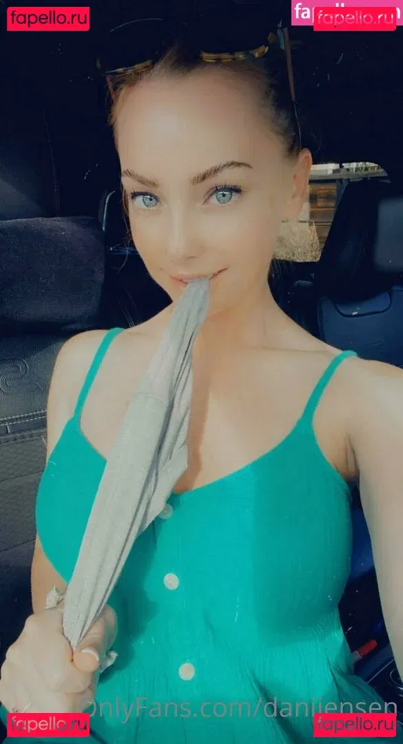 danijensen Onlyfans Photo Gallery 