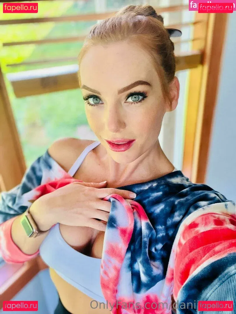danijensen Onlyfans Photo Gallery 
