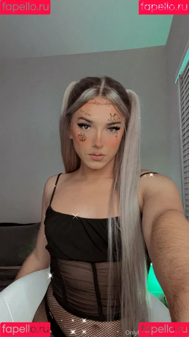 cloexrain Onlyfans Photo Gallery 