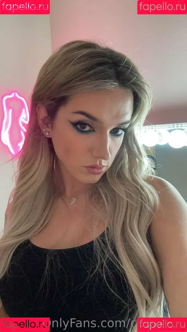 cloexrain Onlyfans Photo Gallery 
