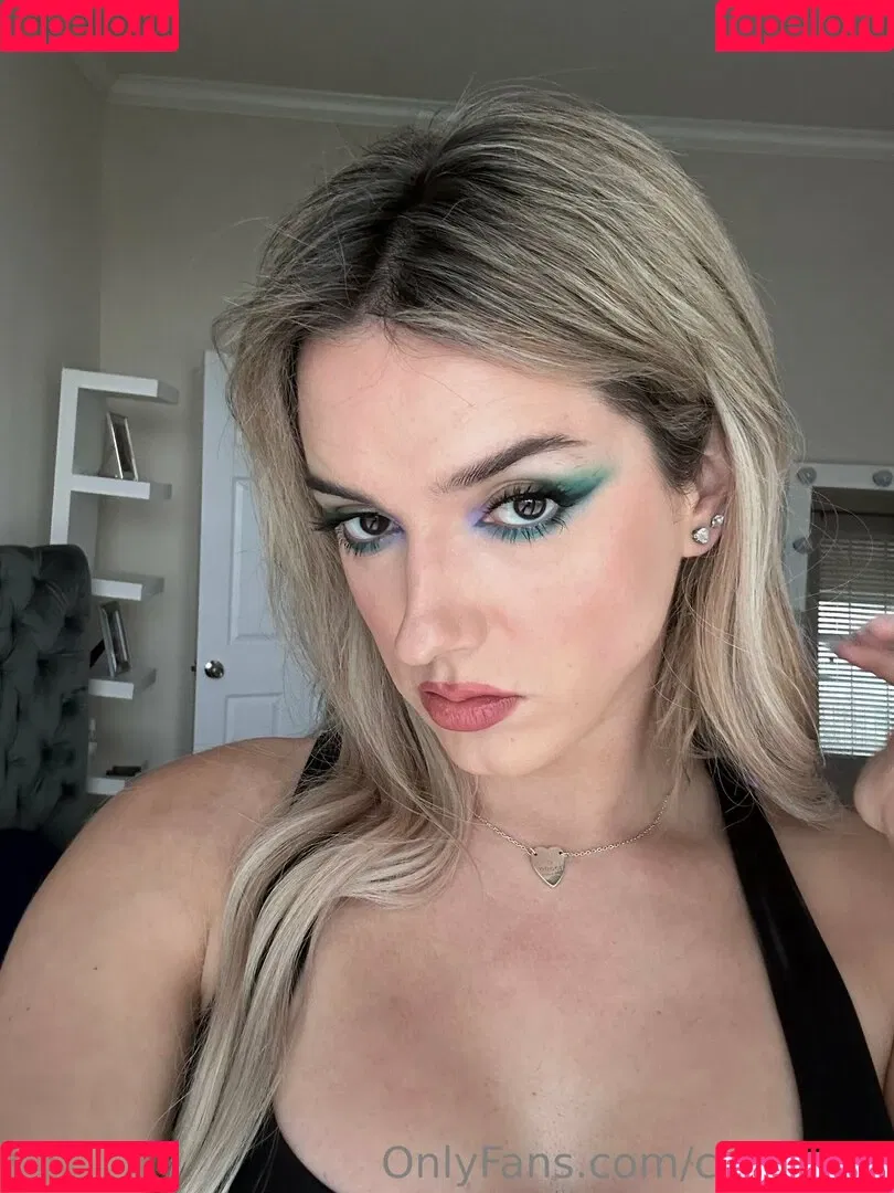 cloexrain Onlyfans Photo Gallery 