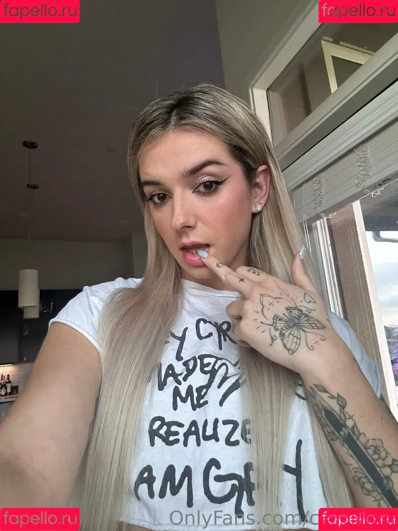 cloexrain Onlyfans Photo Gallery 