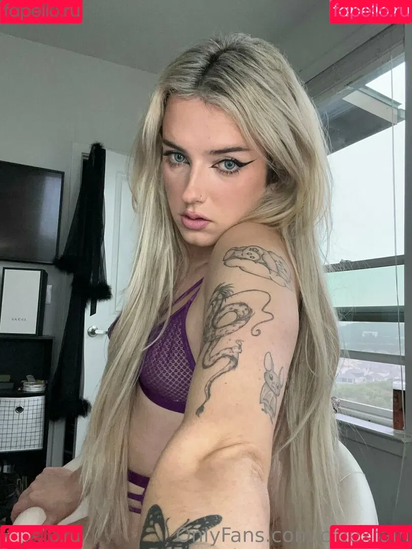 cloexrain Onlyfans Photo Gallery 