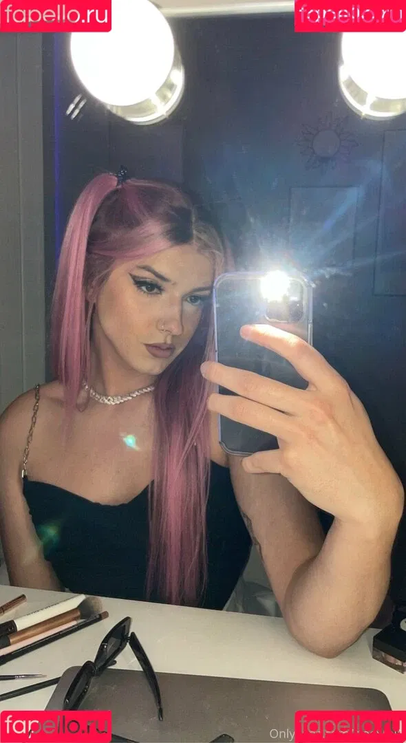 cloexrain Onlyfans Photo Gallery 