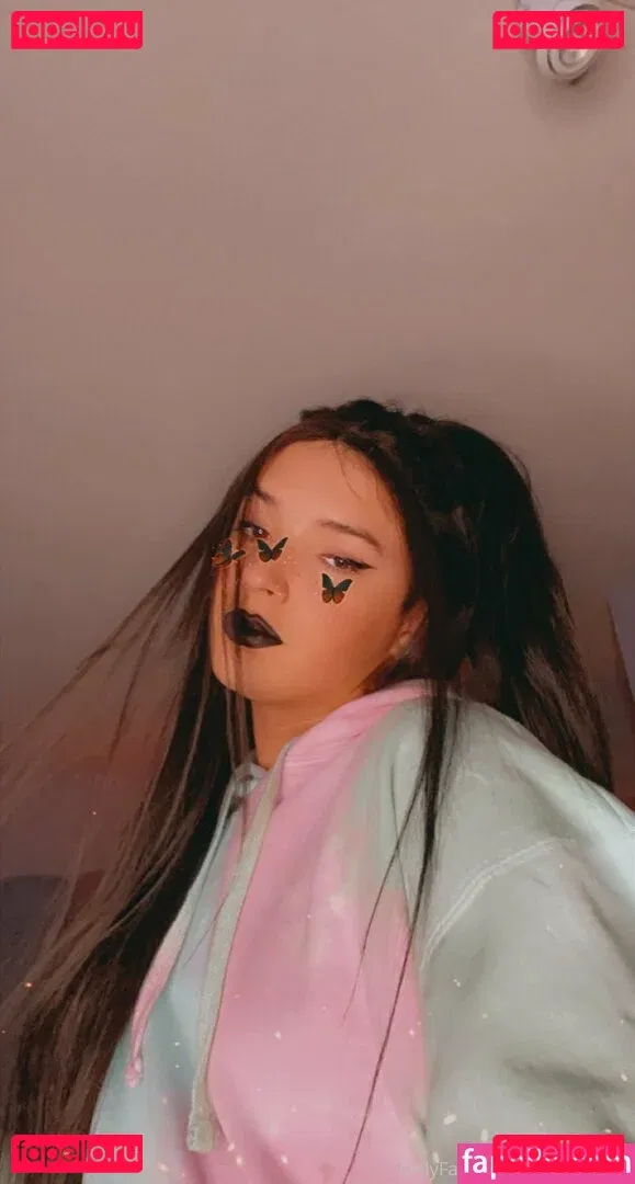 cloexrain Onlyfans Photo Gallery 