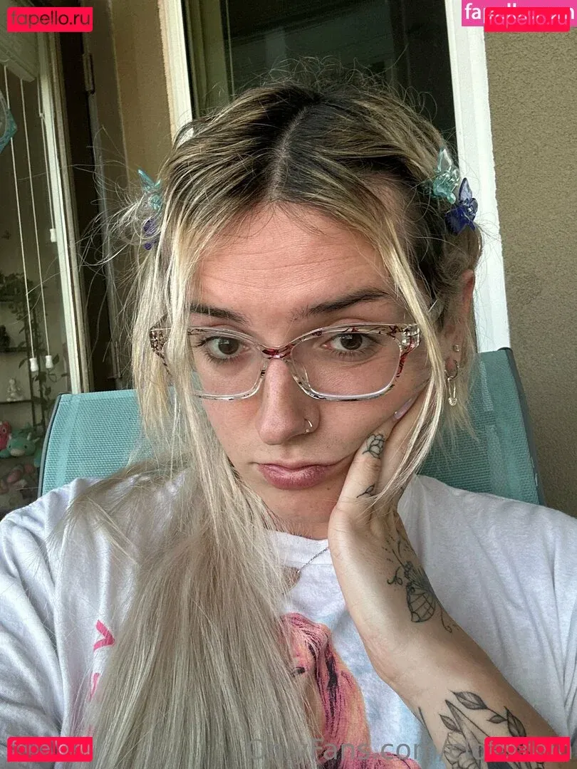 cloexrain Onlyfans Photo Gallery 