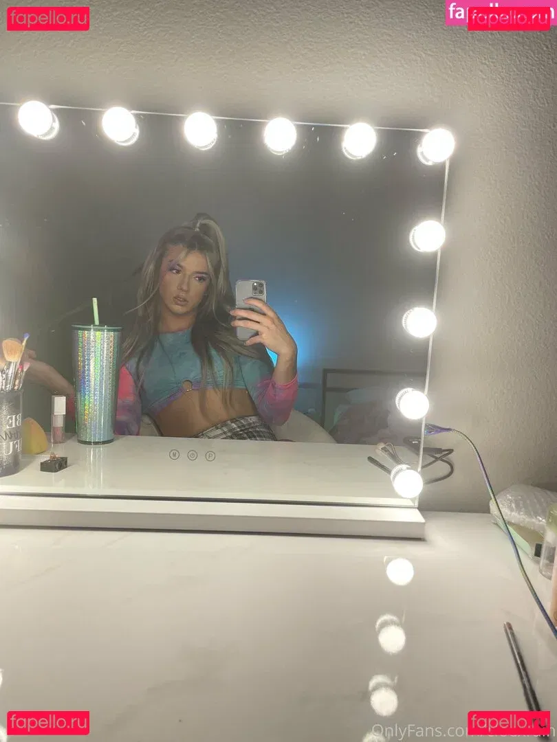 cloexrain Onlyfans Photo Gallery 