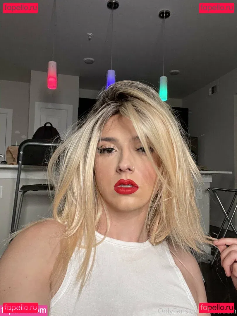 cloexrain Onlyfans Photo Gallery 