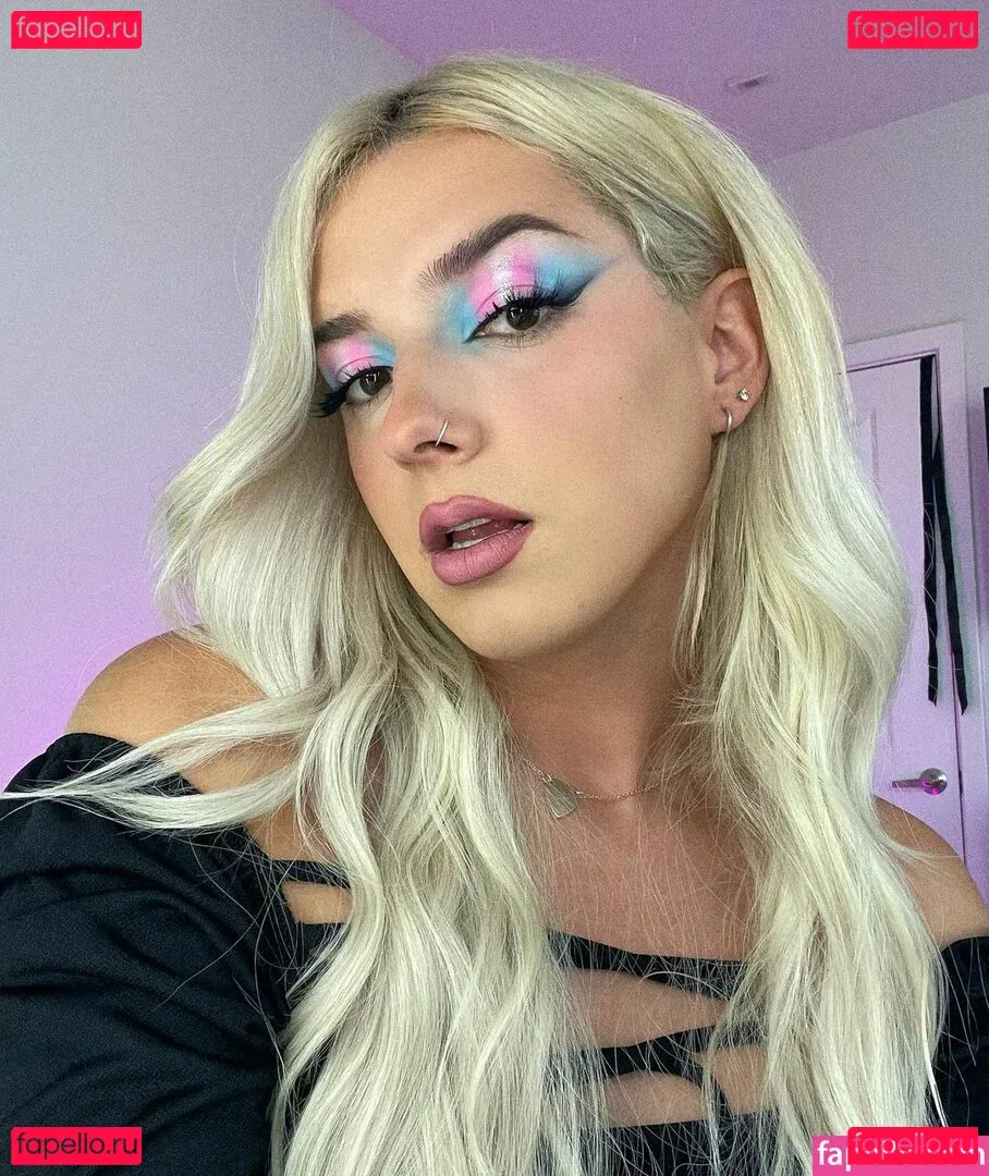 cloexrain Onlyfans Photo Gallery 