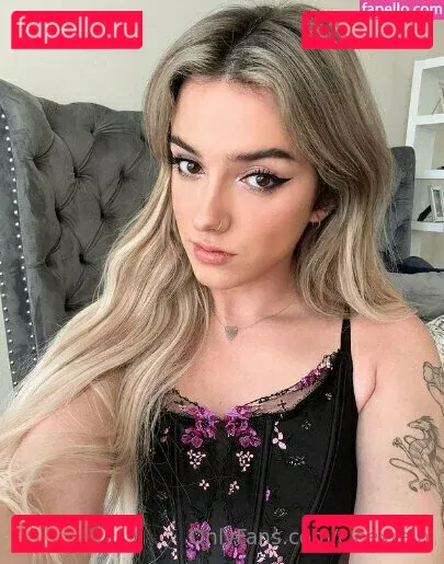 cloexrain Onlyfans Photo Gallery 