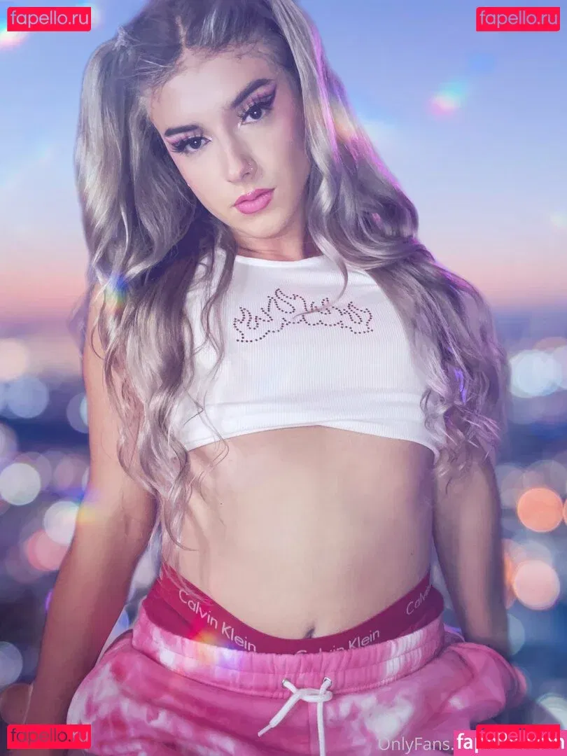 cloexrain Onlyfans Photo Gallery 