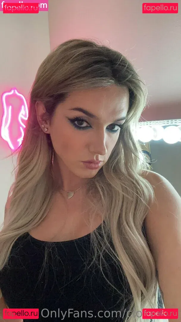 cloexrain Onlyfans Photo Gallery 