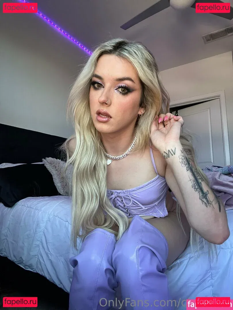 cloexrain Onlyfans Photo Gallery 