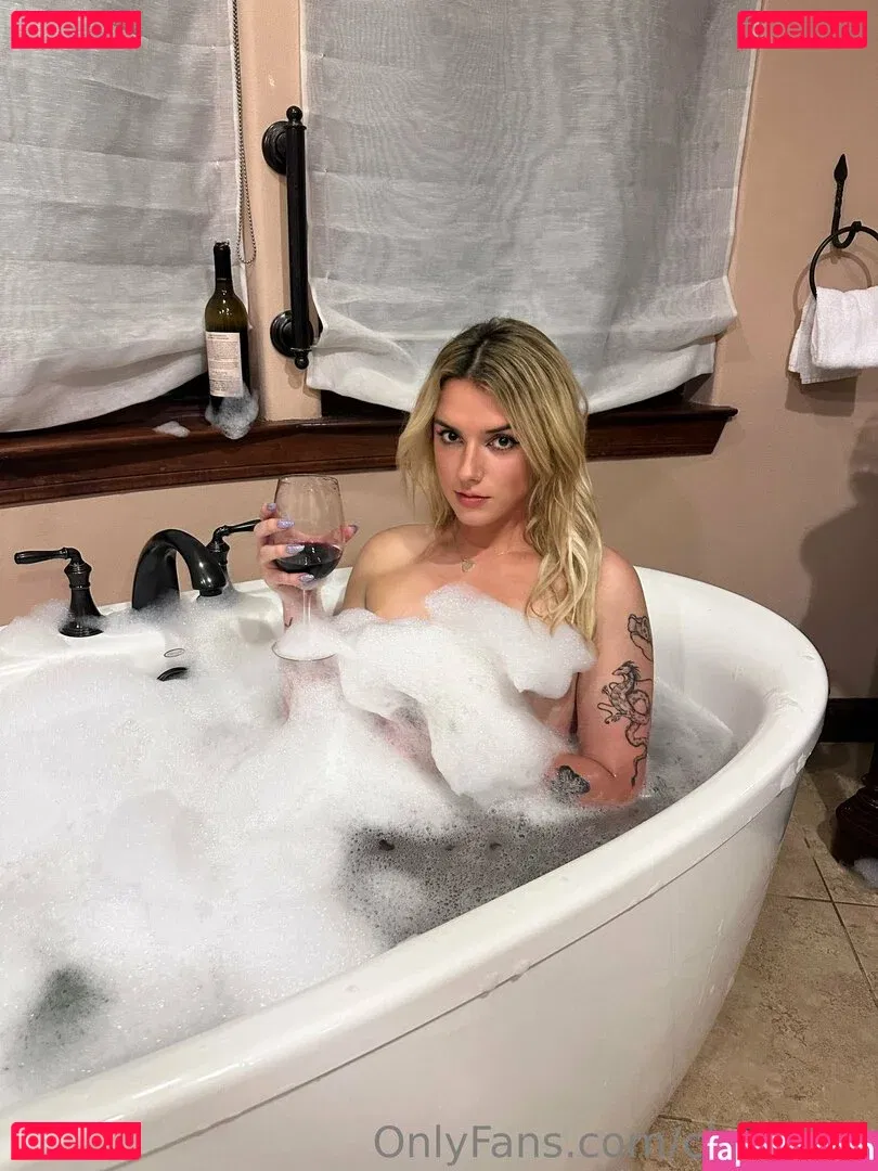 cloexrain Onlyfans Photo Gallery 