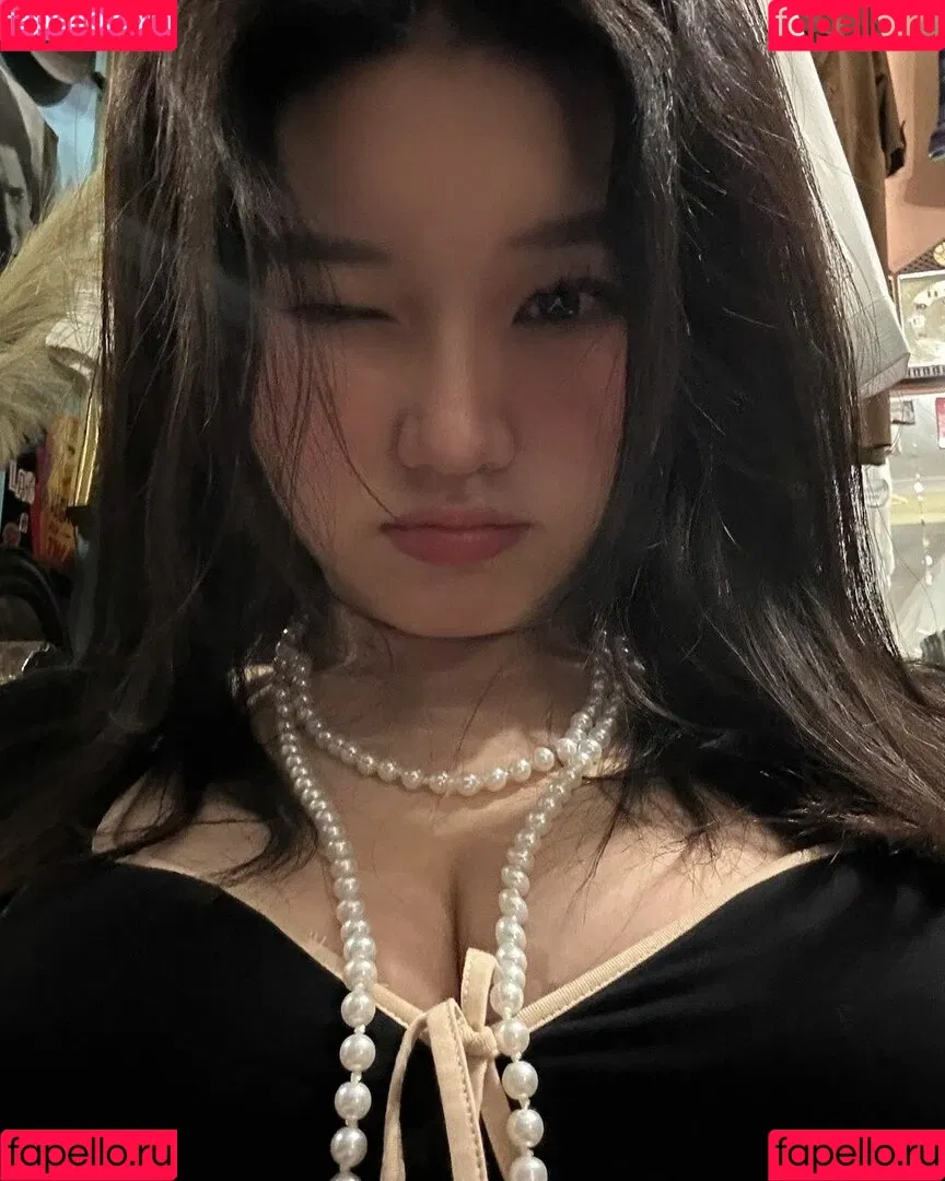 Vicki Mranrr Onlyfans Photo Gallery 
