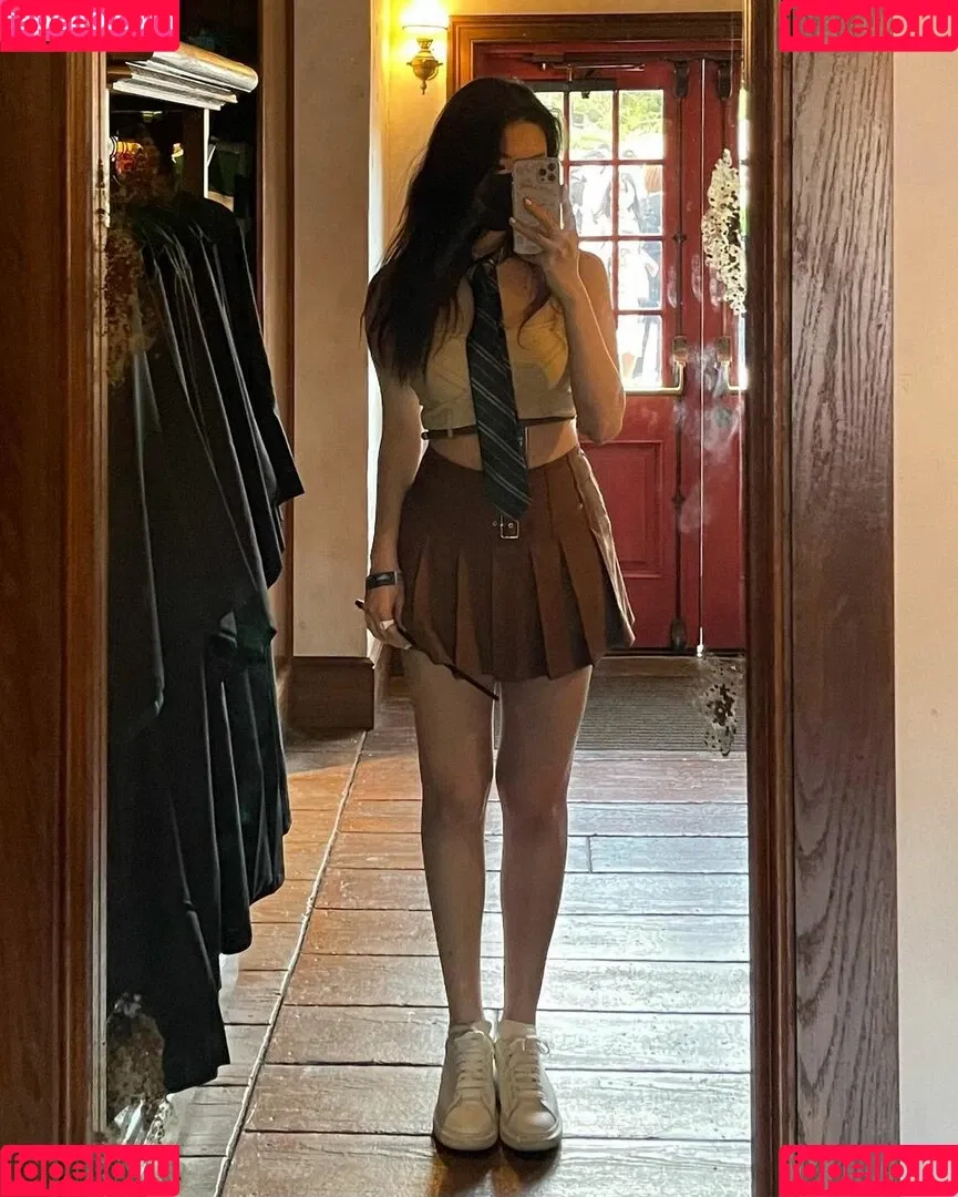 Vicki Mranrr Onlyfans Photo Gallery 