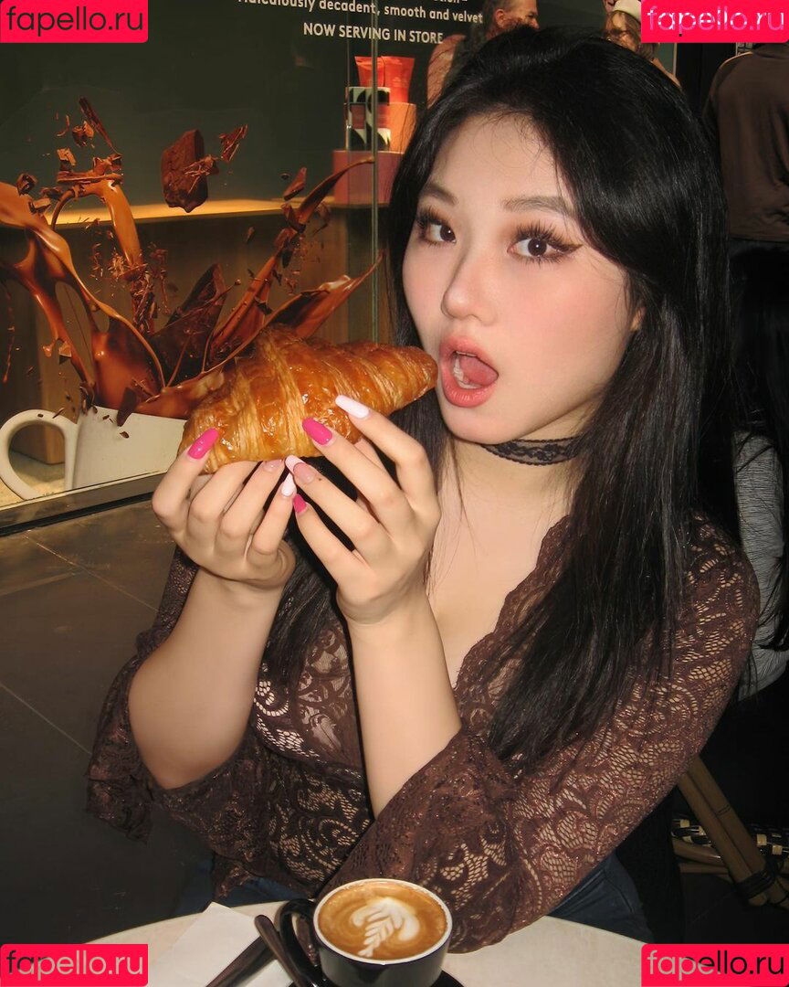 Vicki Mranrr Onlyfans Photo Gallery 