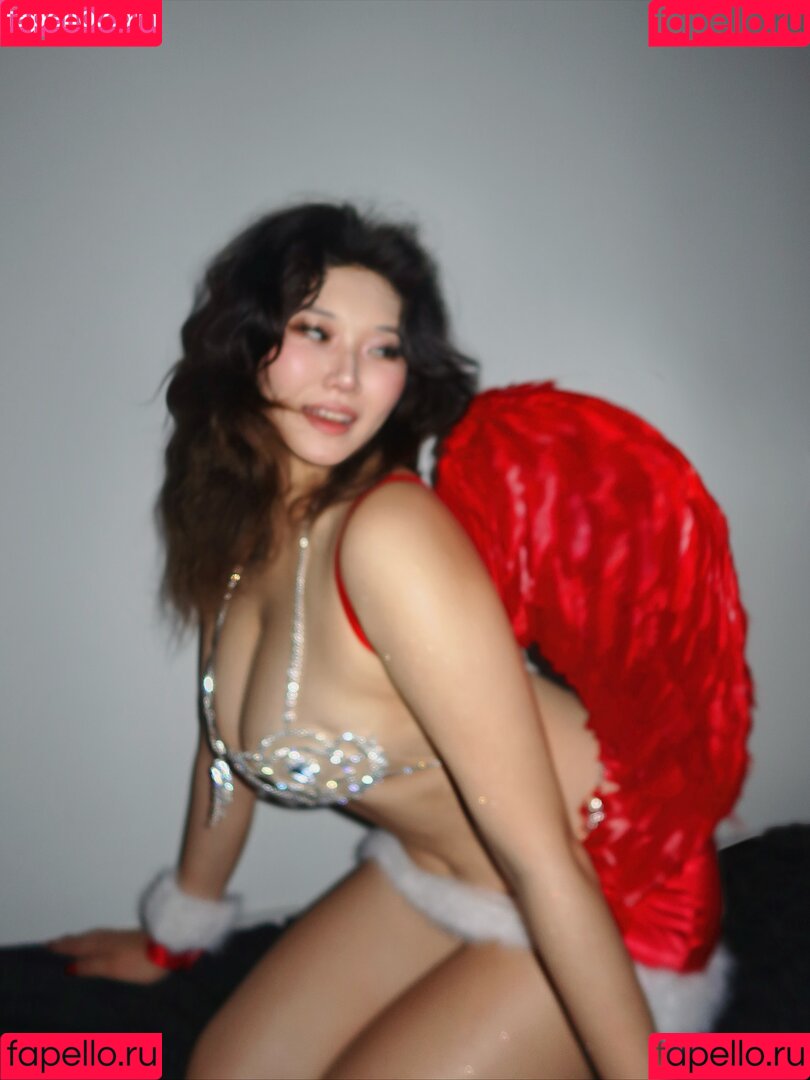 Vicki Mranrr Onlyfans Photo Gallery 