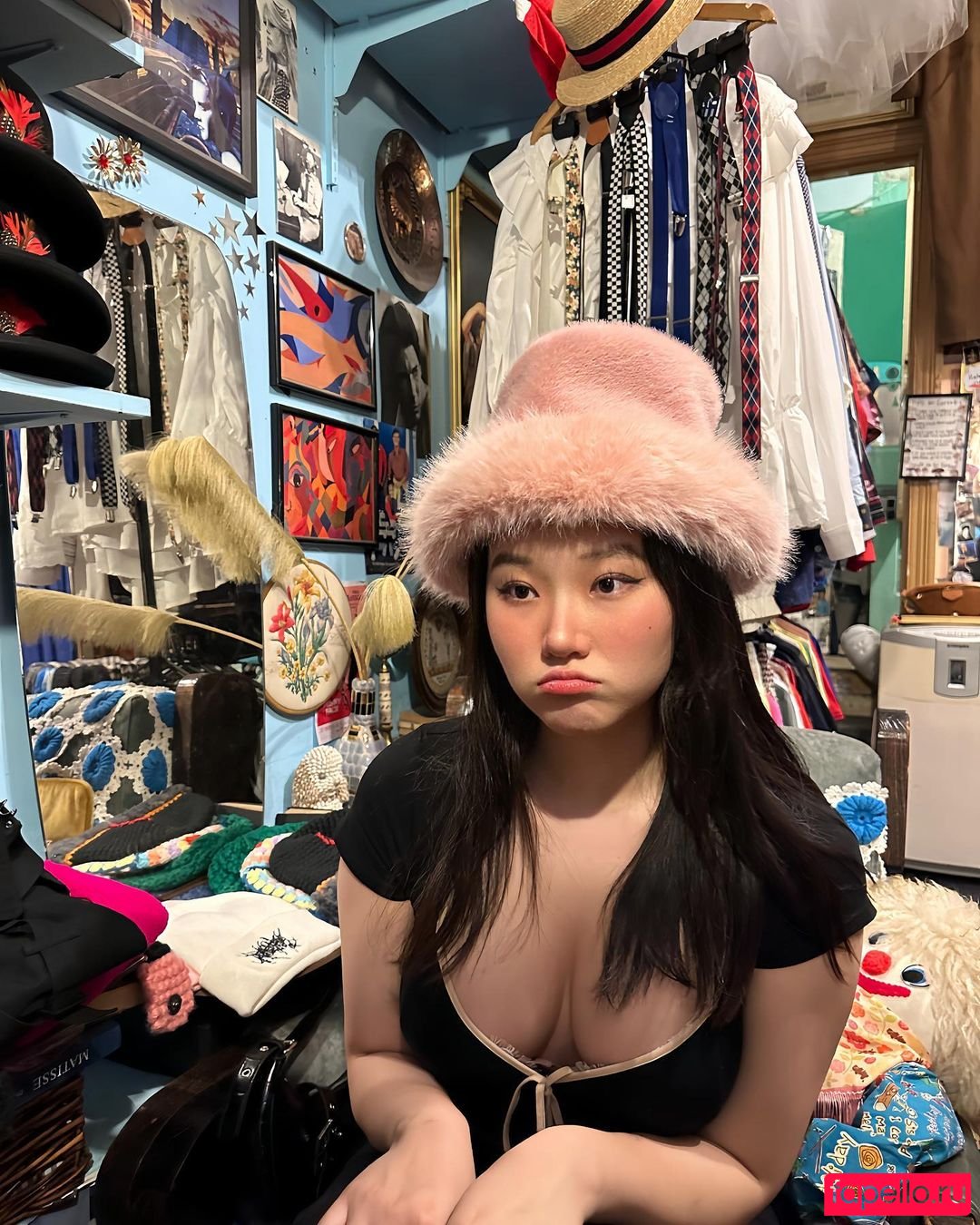 Vicki Mranrr Onlyfans Photo Gallery 