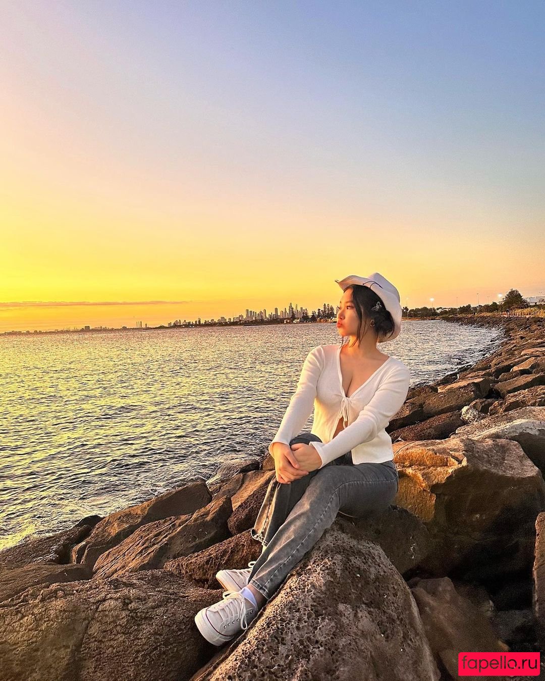 Vicki Mranrr Onlyfans Photo Gallery 