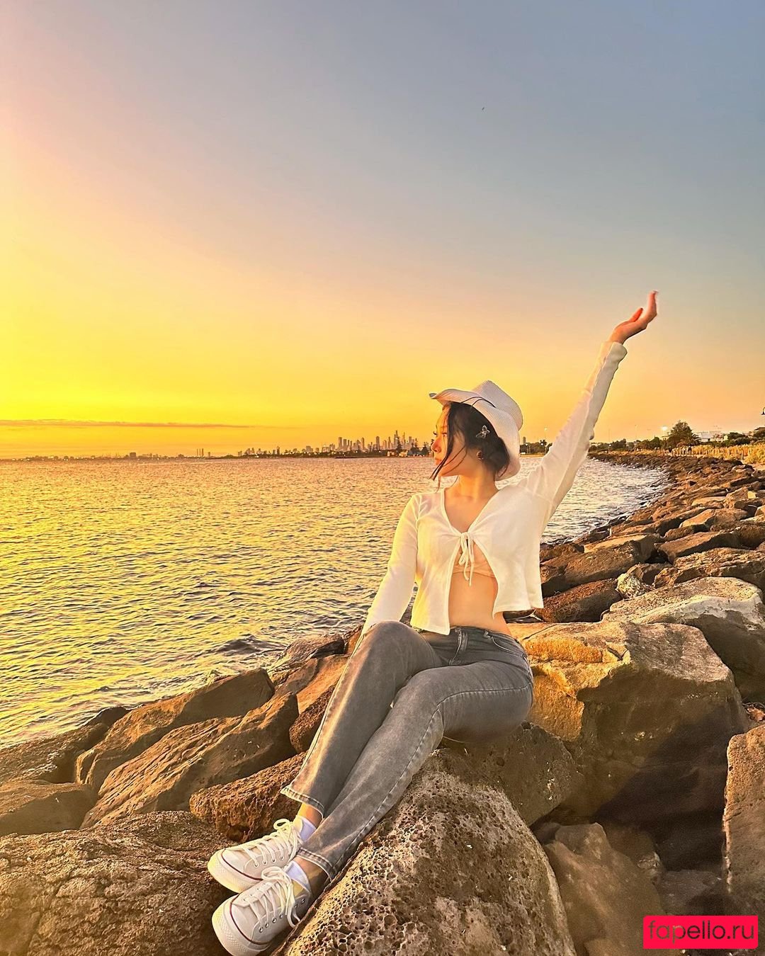 Vicki Mranrr Onlyfans Photo Gallery 