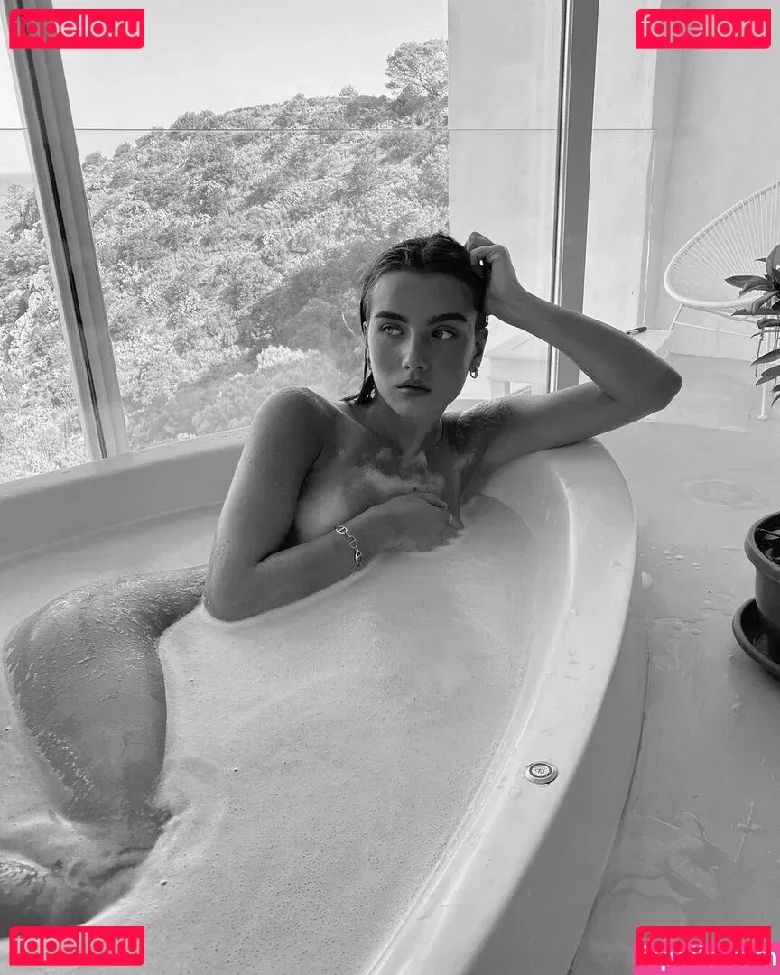 Claire Molin Onlyfans Photo Gallery 