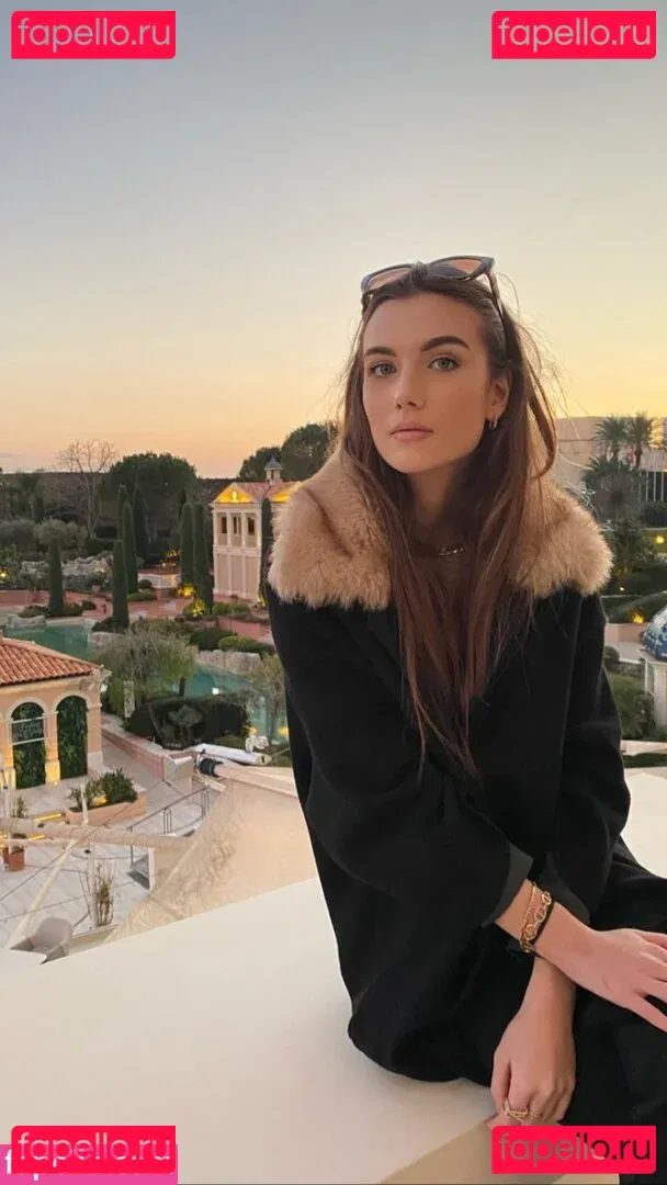 Claire Molin Onlyfans Photo Gallery 