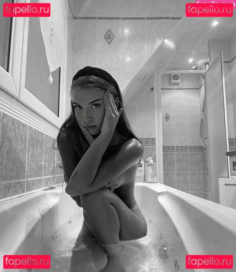 Claire Molin Onlyfans Photo Gallery 