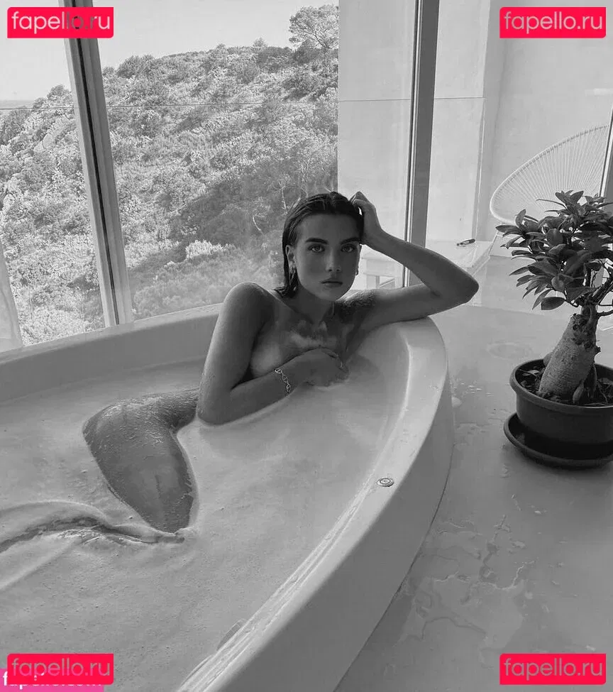 Claire Molin Onlyfans Photo Gallery 