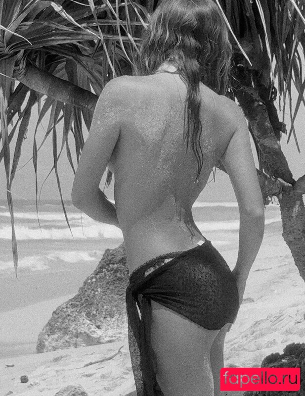 Claire Molin Nude Onlyfans Photo 7