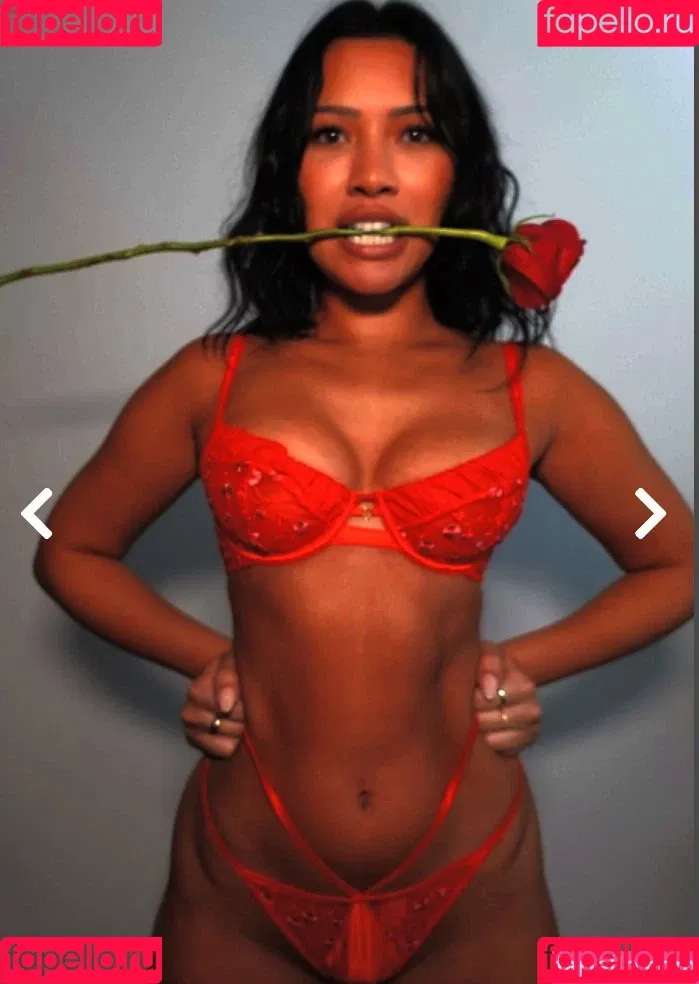 Julia Kelly Onlyfans Photo Gallery 