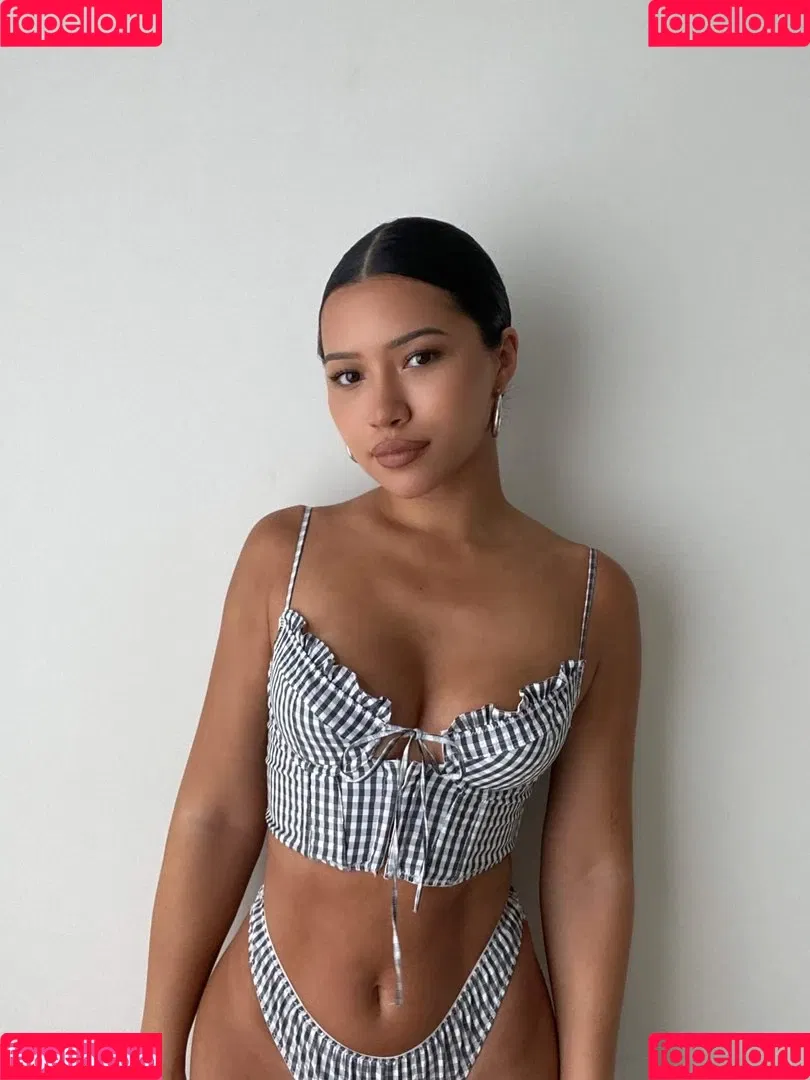 Julia Kelly Onlyfans Photo Gallery 
