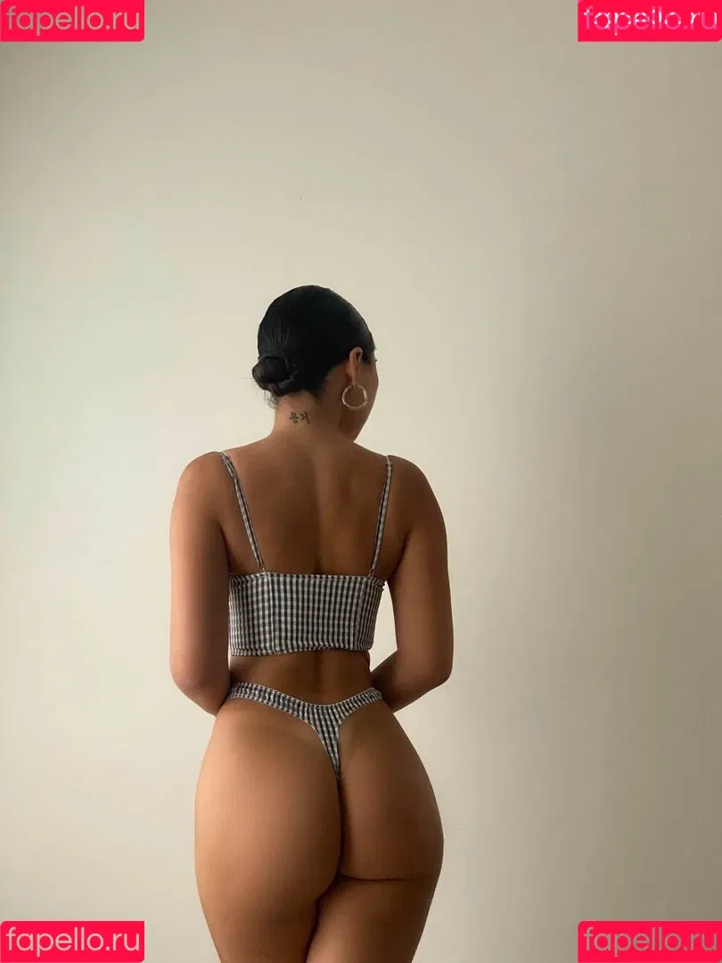 Julia Kelly Onlyfans Photo Gallery 