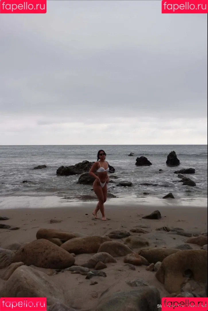 Julia Kelly Onlyfans Photo Gallery 