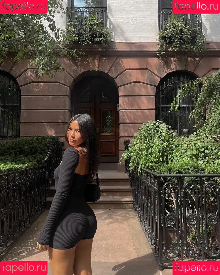 Julia Kelly Onlyfans Photo Gallery 